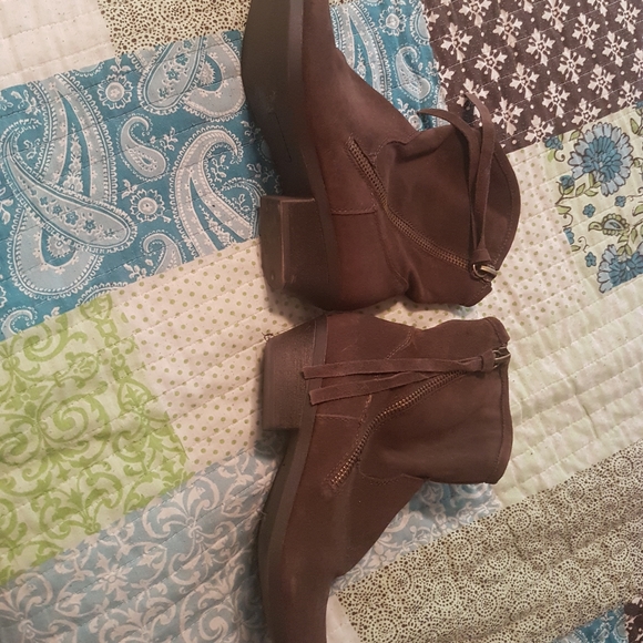 Ankle Cowgirl Boots - Picture 5 of 6